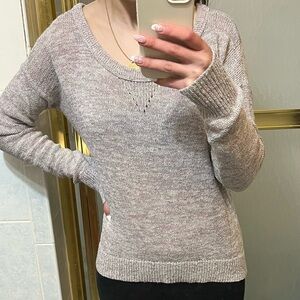 American Eagle Outfitters Gray Scoop Neck Sweater Size Small